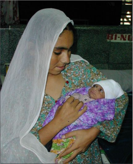 Summer 2012 - SCH pakistani mom and child